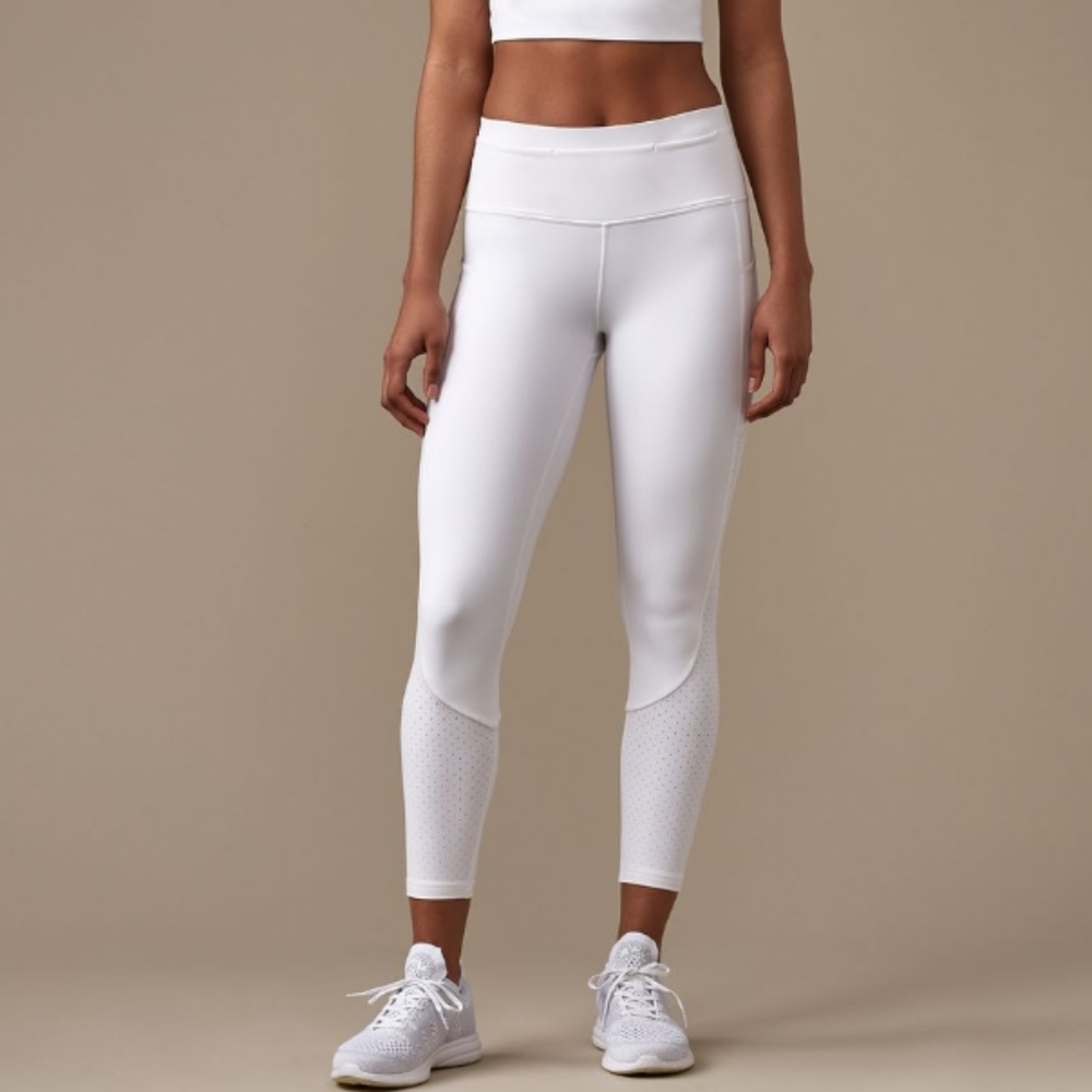 Lululemon Mind over miles tight - size 6